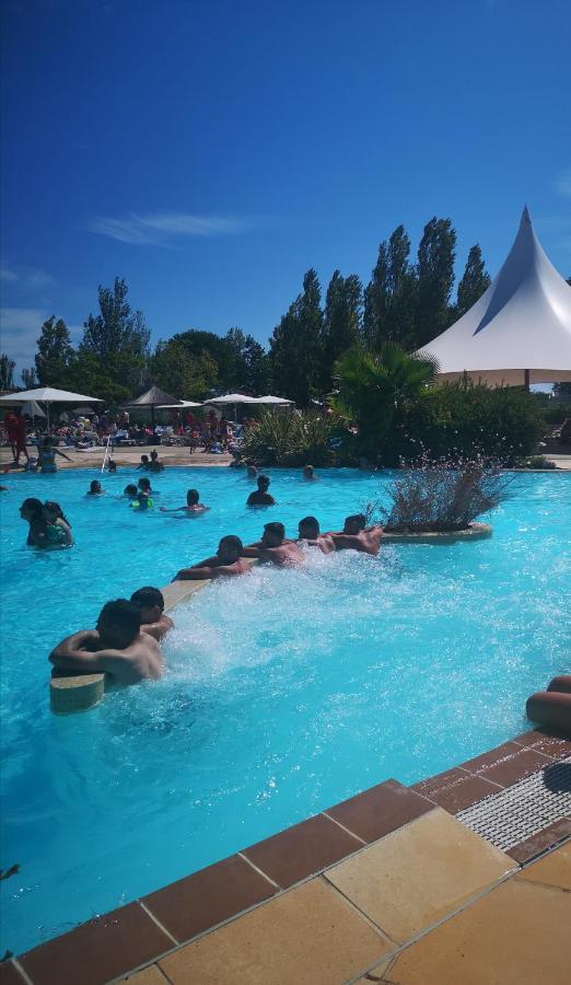 Camping La Carabasse Vias-Plage-T4 Climatise,Tout Confort, Emplacement Calme ! المظهر الخارجي الصورة